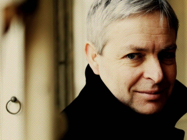 Λίγες πληροφορίες που πρέπει να γνωρίζετε για τον Τζόναθαν Κόου