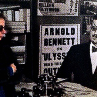 Η Κατερίνα Καφεντζή (Kafka) μεγάλωσε μεταξύ όπερας και Μπαγιαντέρα. Θα τη σώσει ο John Cage.