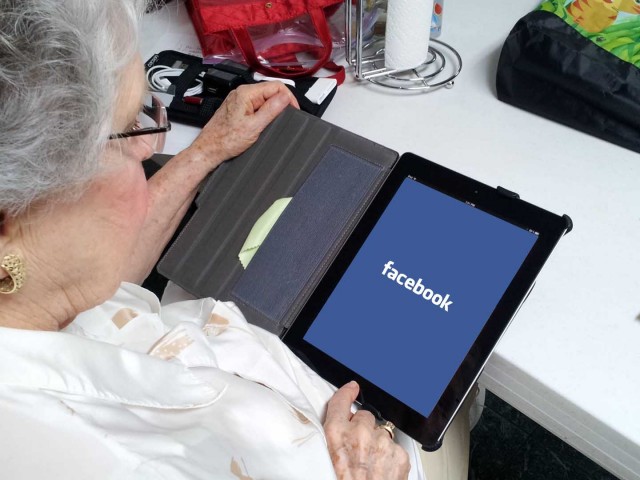 Μαμάδες στο facebook