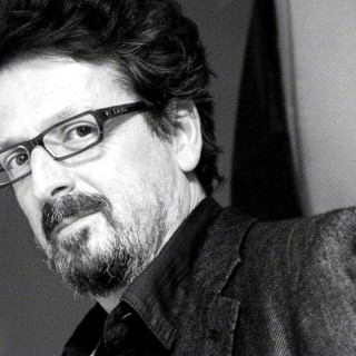 Το «Γάλα Μαγνησίας» και η σκοτεινή περίοδος της ενηλικίωσης