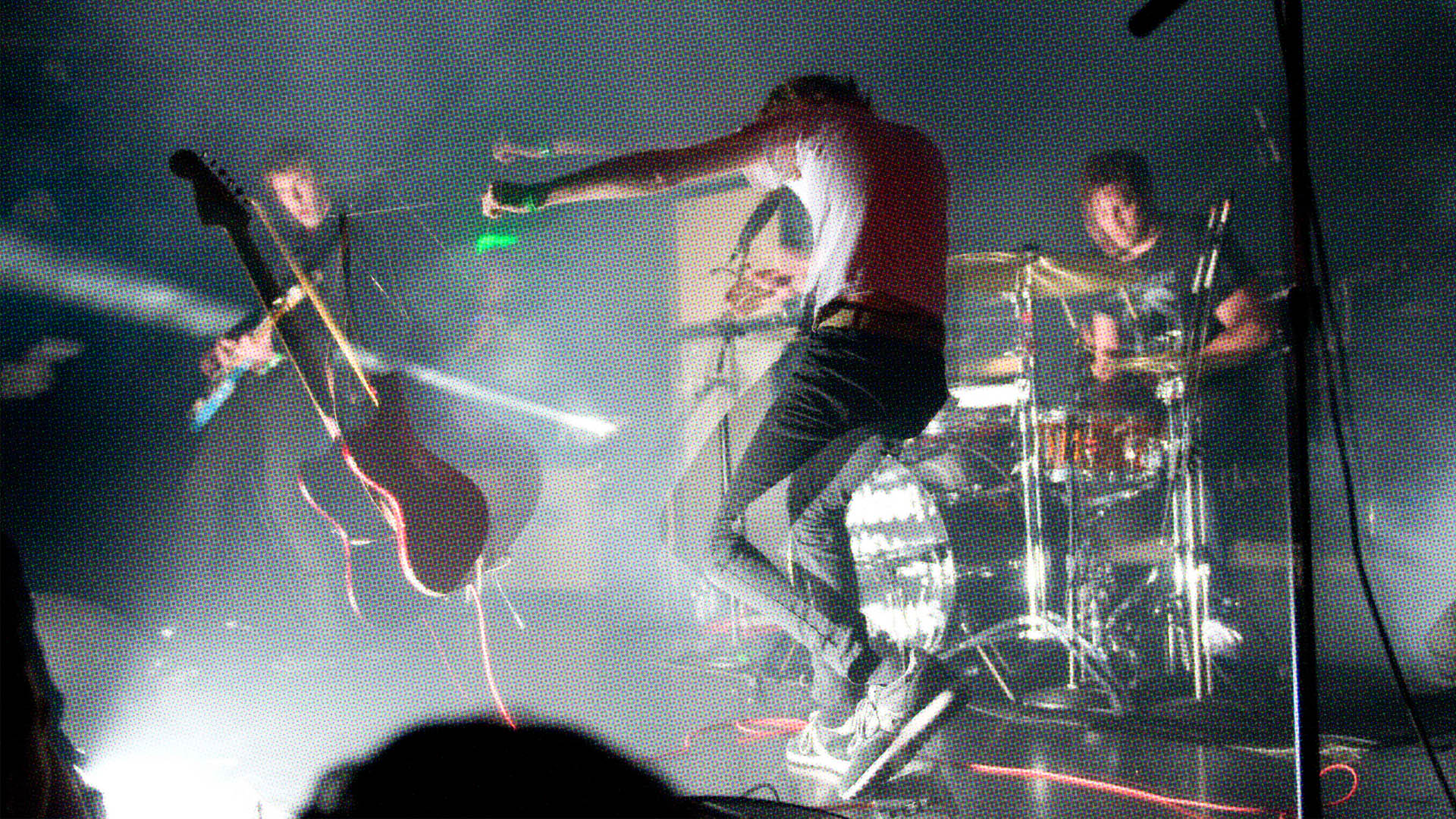 Ε-ε-έρχονται οι A Place to Bury Strangers!