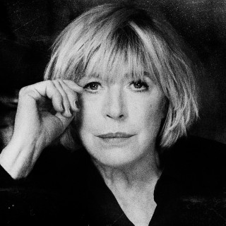 Βαριές κουβέντες με τη Marianne Faithfull