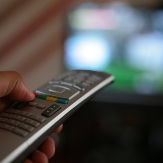 Πώς να μετατρέψετε το κινητό σε τηλεκοντρόλ για τις οικιακές συσκεύες