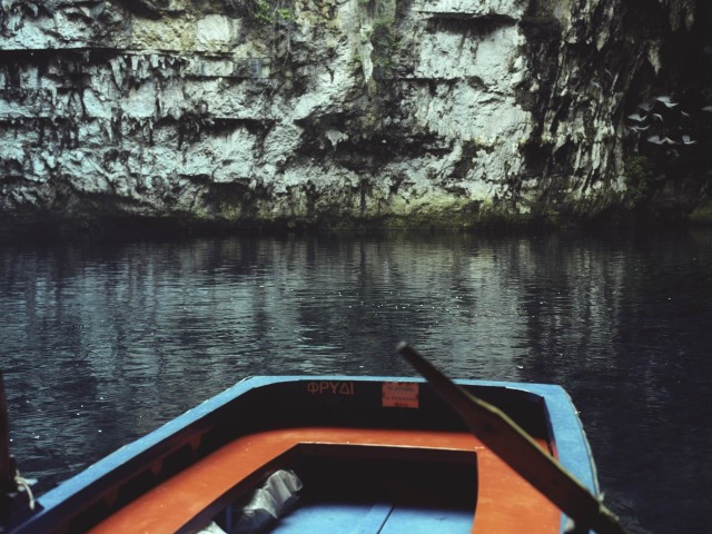 Η πιο όμορφη και μυστηριώδης σπηλιά της Ελλάδας