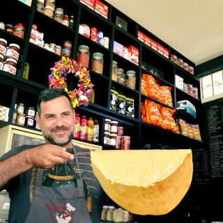 Η καλύτερη κρέπα που φάγαμε φέτος το καλοκαίρι φτιάχνεται στα Χανιά